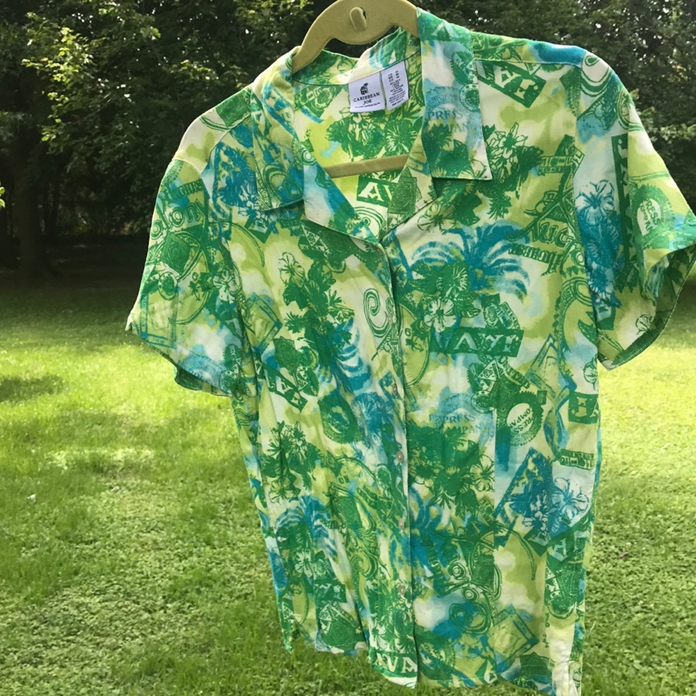 Ladies NWO tags Caribbean Joe blouse